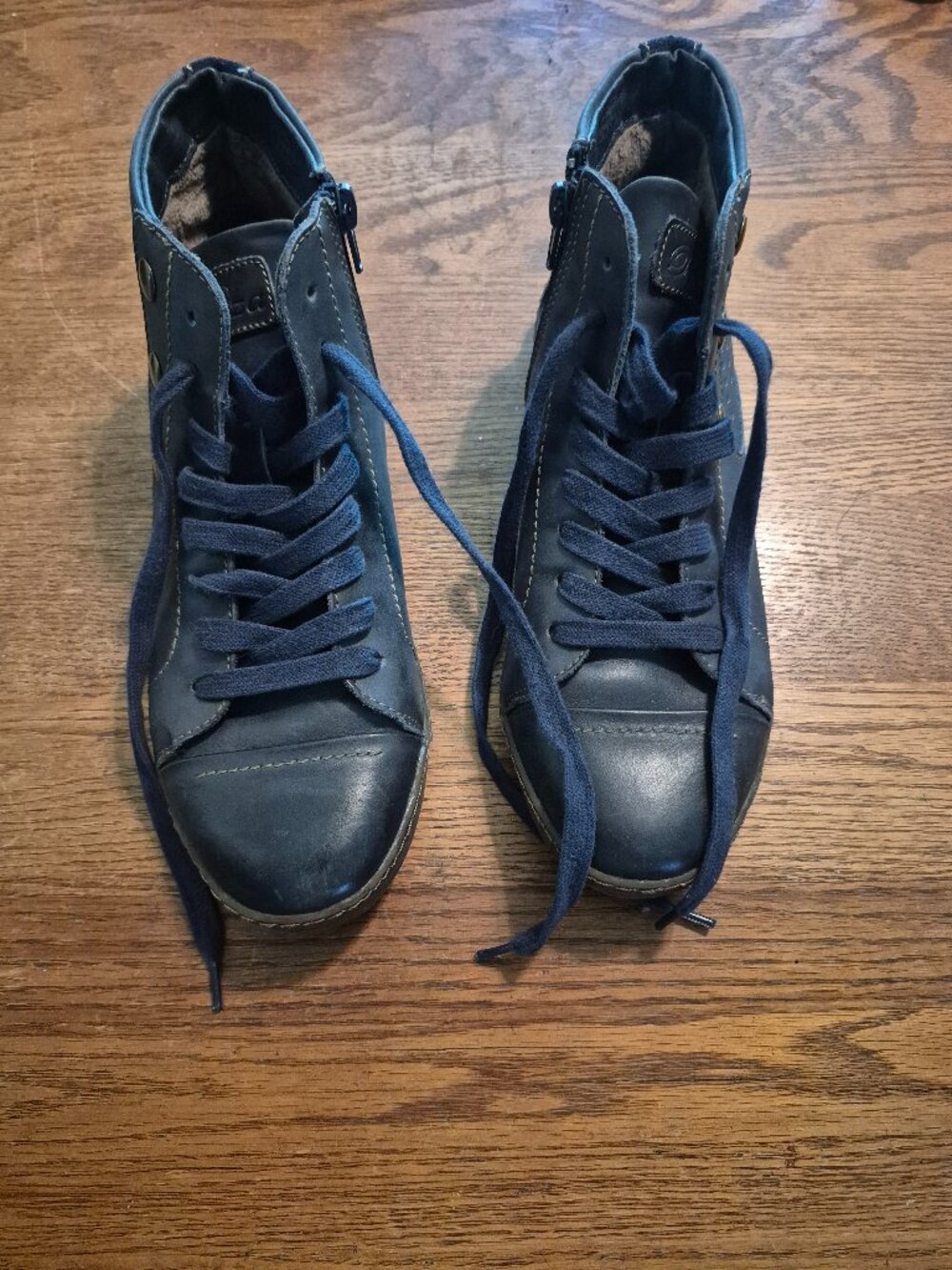 Biza Blue TGI-F018 Mid/High Top Lace Ups Sneaker Boot Size 38 (US 7 -7.5)